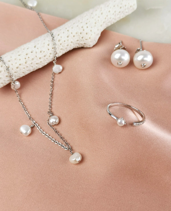 Las Salinas Silver Necklace